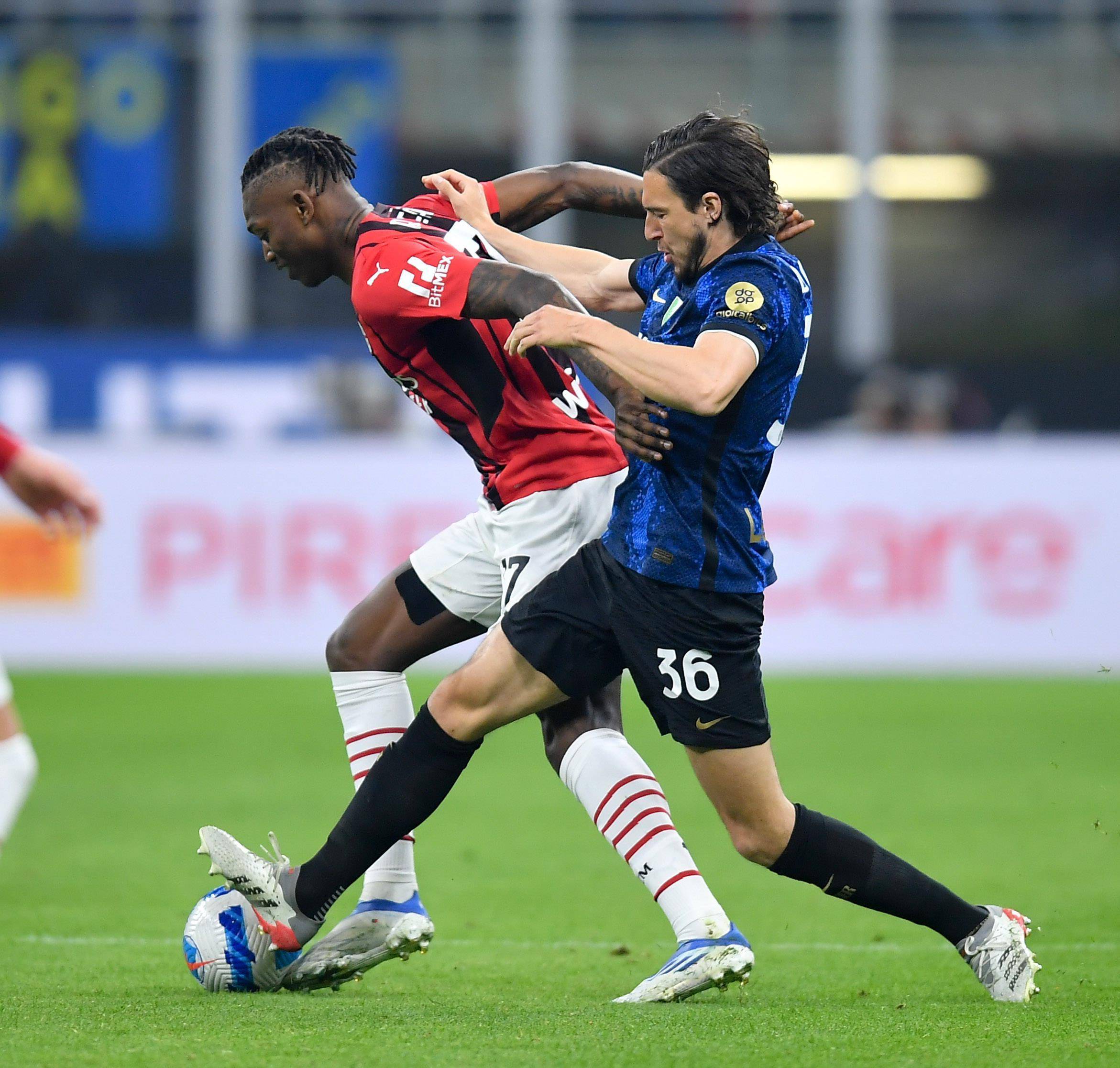 包含意大利足球联赛热点抢先看，精彩比赛不容错过的词条