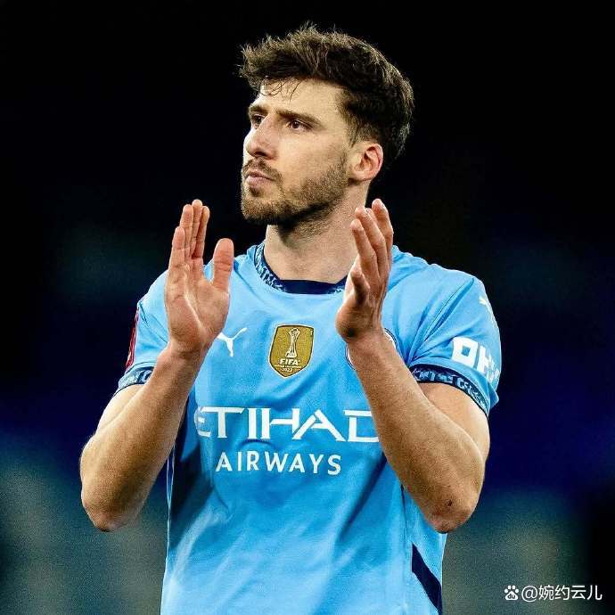 曼城客场胜出，成功晋级半决赛