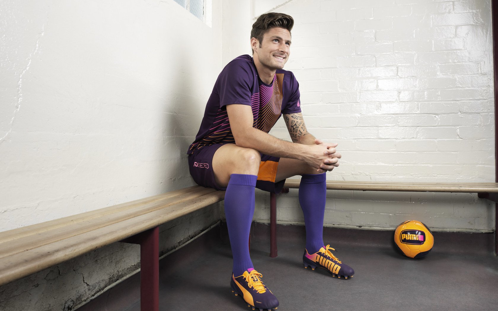 逆转之夜,国王队福克斯状态火热,客场力克山东队